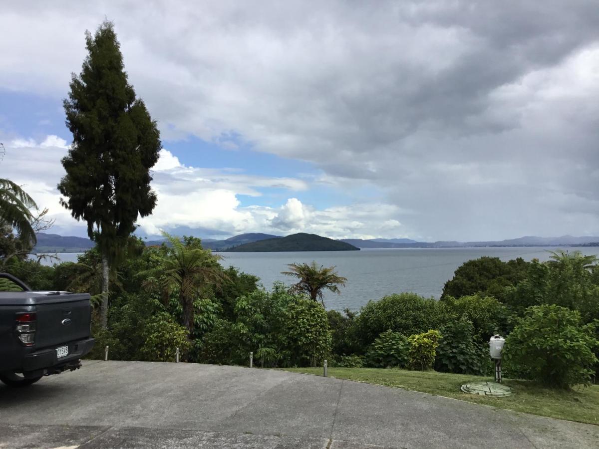 Spectacular Lake Views 로토루아 외부 사진